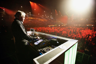 Voorprogramma Doe Maar, Symphonica in Rosso Gelredome 2012